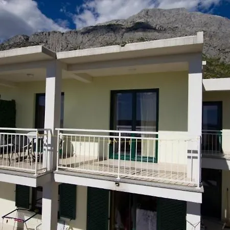 Apartamento 3785-1 For 4 Pers In Baška Voda