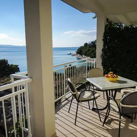 Apartamento 3785-1 For 4 Pers In Baška Voda