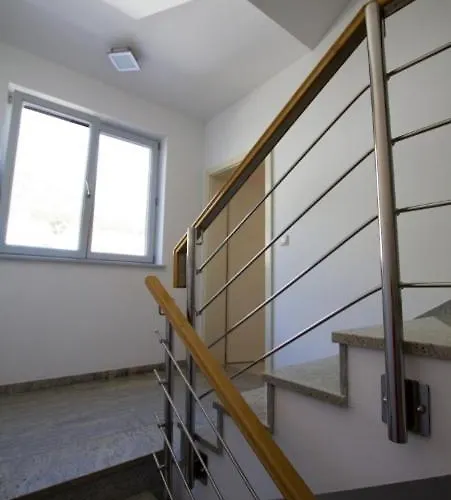 Apartman 3785-1 For 4 Pers In Baska Voda